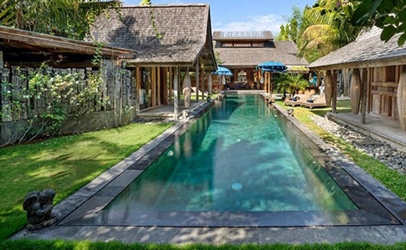 Open pool